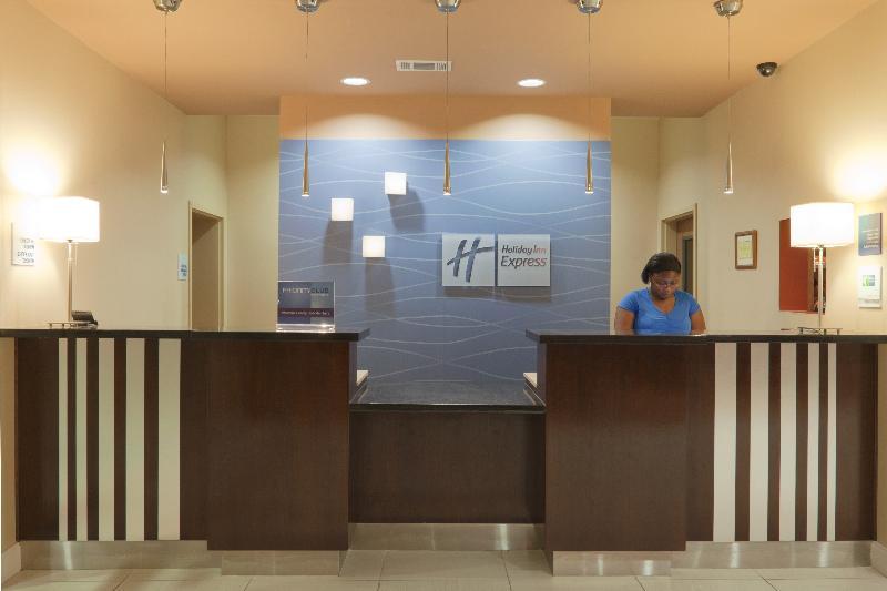 Holiday Inn Express Hotel Winona North By Ihg Exterior photo